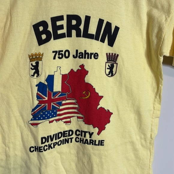 Vintage Berlin Germany Shirt - Picture 2 of 4